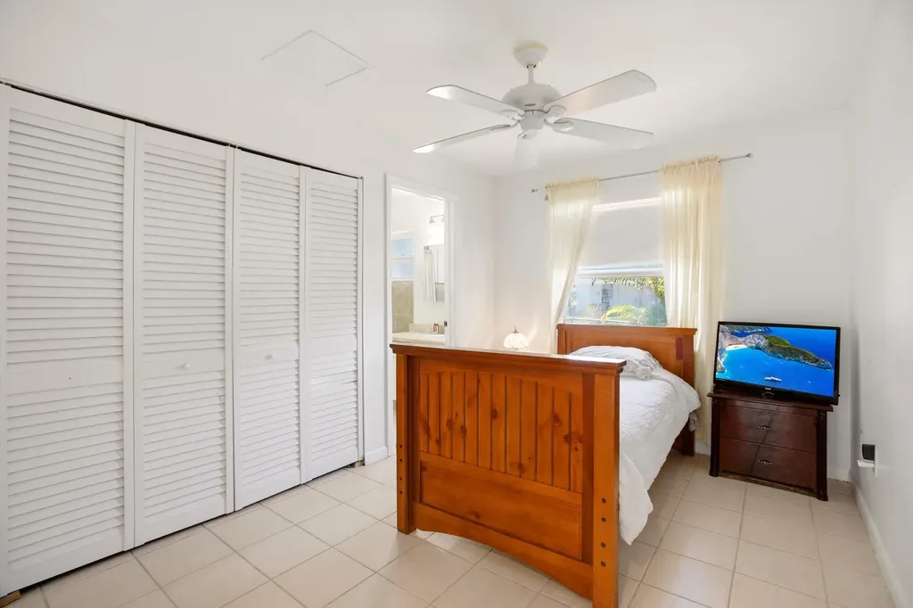 637 Troy Boulevard West Palm Beach FL 33409