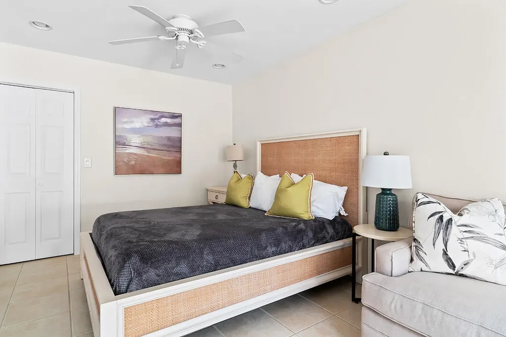 260 E Lakewood Road West Palm Beach FL 33405