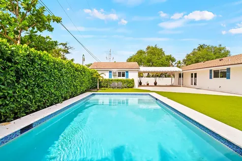 260 E Lakewood Road West Palm Beach FL 33405