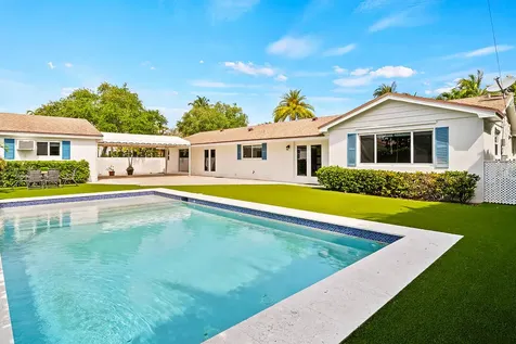 260 E Lakewood Road West Palm Beach FL 33405