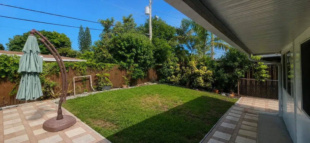 2311 N 58th Avenue Hollywood FL 33021