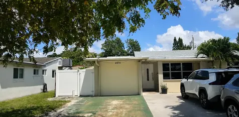 2311 N 58th Avenue Hollywood FL 33021
