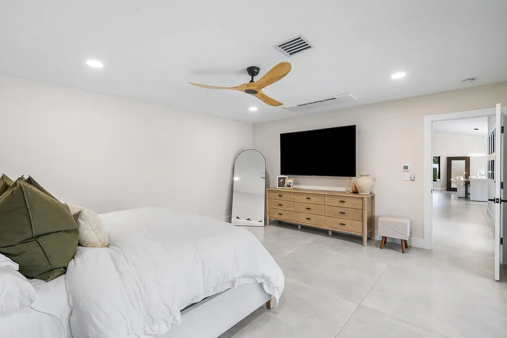 926 SW 35th Court Boynton Beach FL 33435