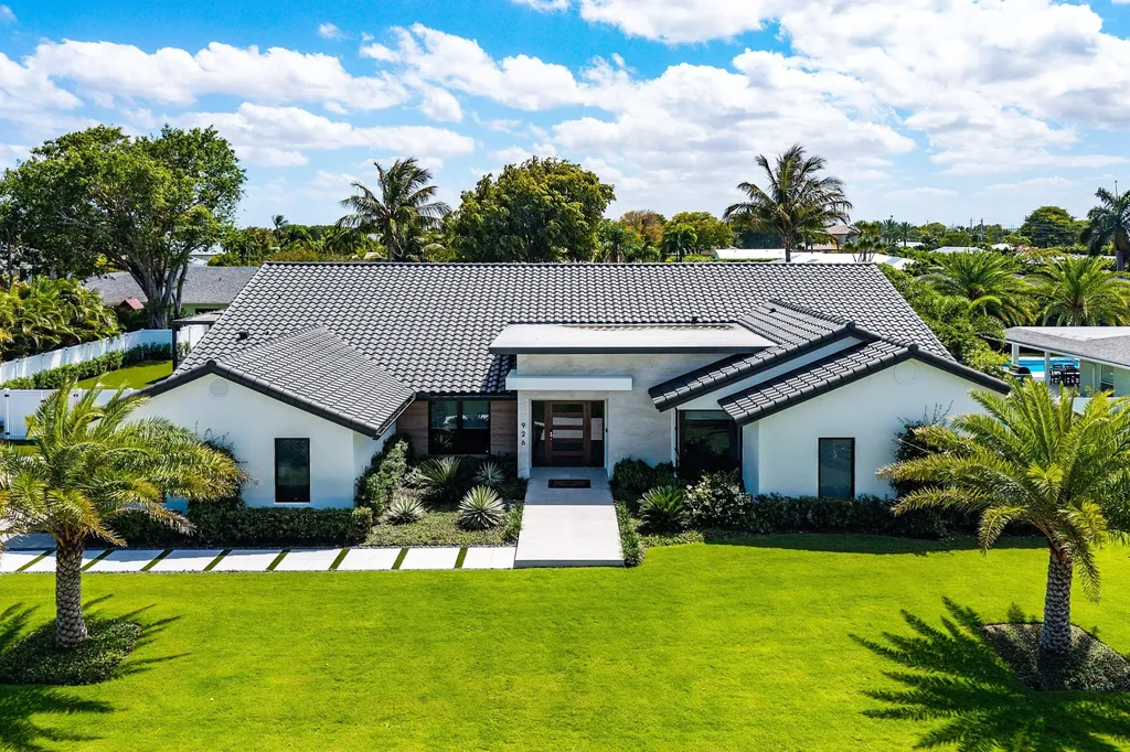 926 SW 35th Court Boynton Beach FL 33435