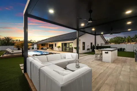 926 SW 35th Court Boynton Beach FL 33435