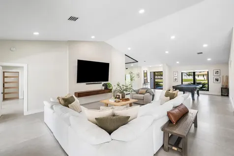 926 SW 35th Court Boynton Beach FL 33435