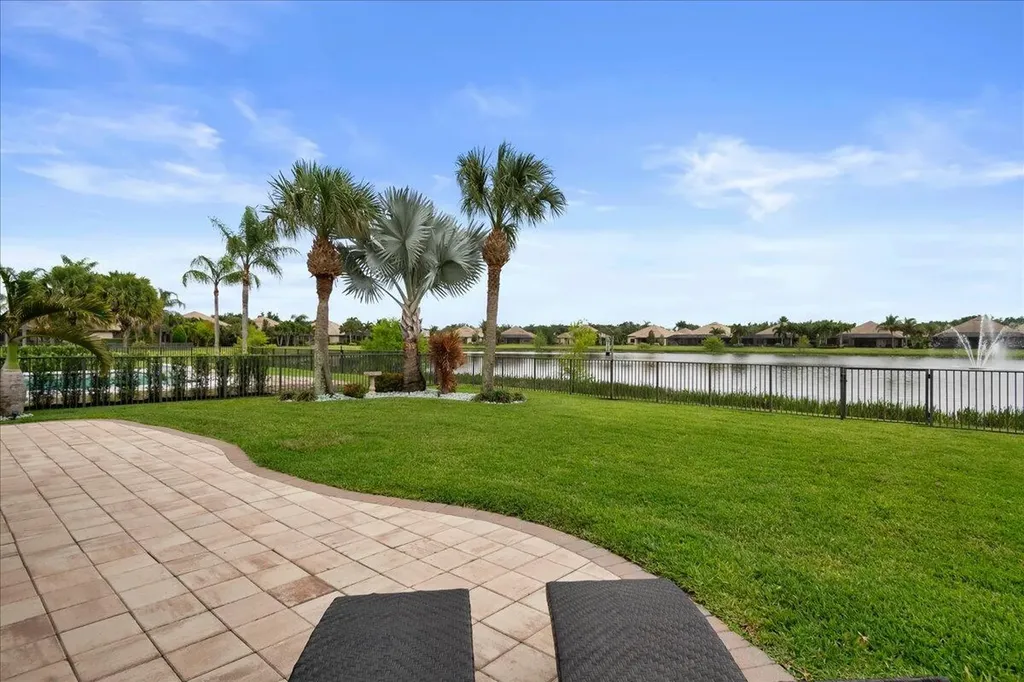 3704 Siena Circle Wellington FL 33414