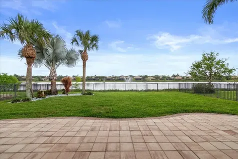 3704 Siena Circle Wellington FL 33414