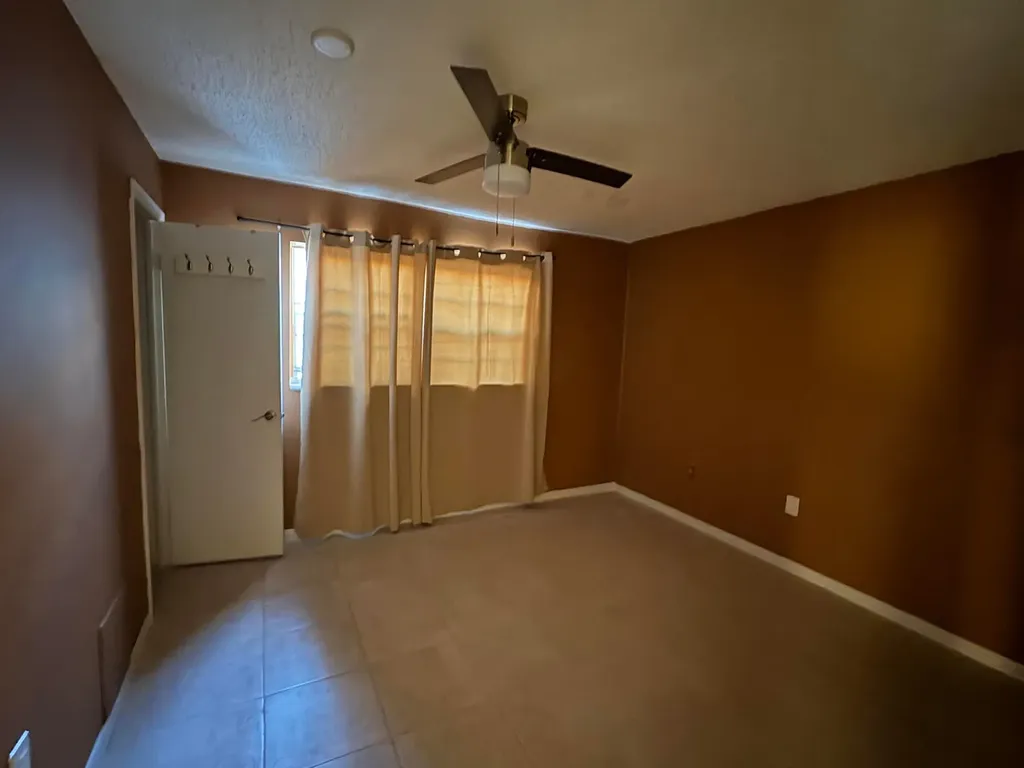 650 SW 2nd Avenue Boca Raton FL 33432