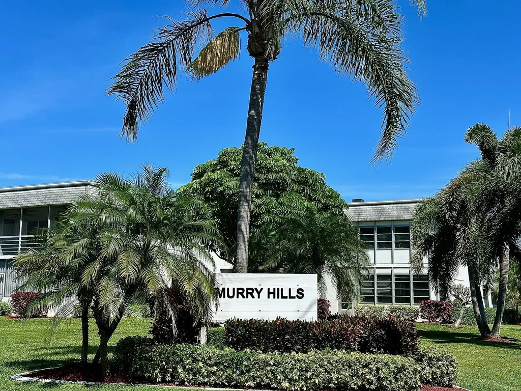 2880 Lake Osborne Drive Lake Worth Beach FL 33461