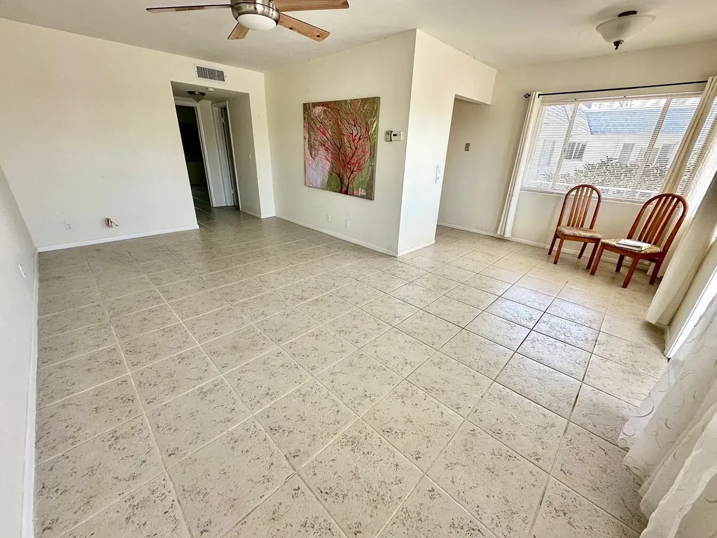 2880 Lake Osborne Drive Lake Worth Beach FL 33461