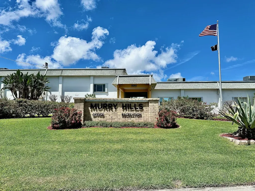 2880 Lake Osborne Drive Lake Worth Beach FL 33461