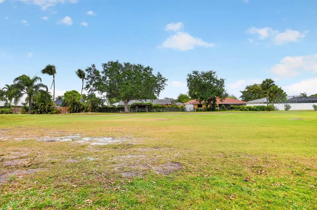 3693 Arelia Drive N Delray Beach FL 33445