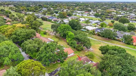 3693 Arelia Drive N Delray Beach FL 33445
