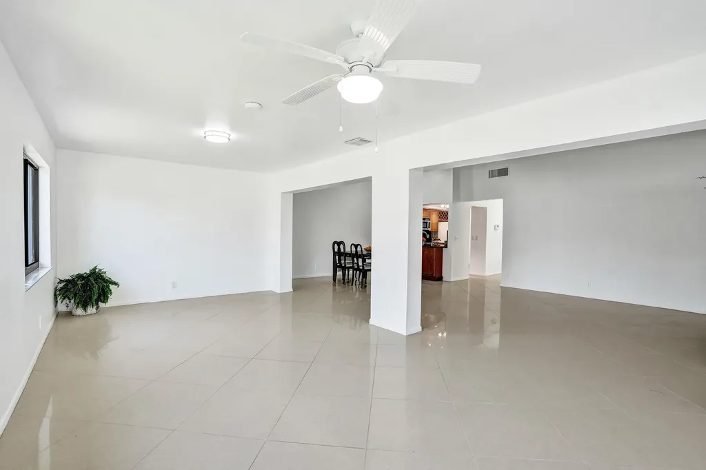 1990 SW 16th Place Deerfield Beach FL 33442