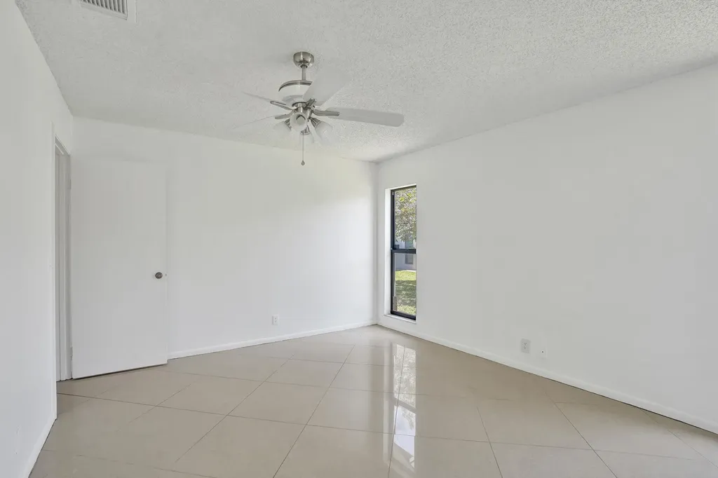 1990 SW 16th Place Deerfield Beach FL 33442