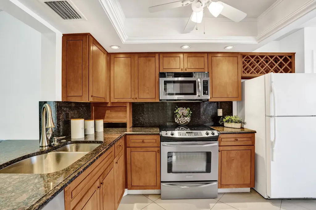 1990 SW 16th Place Deerfield Beach FL 33442