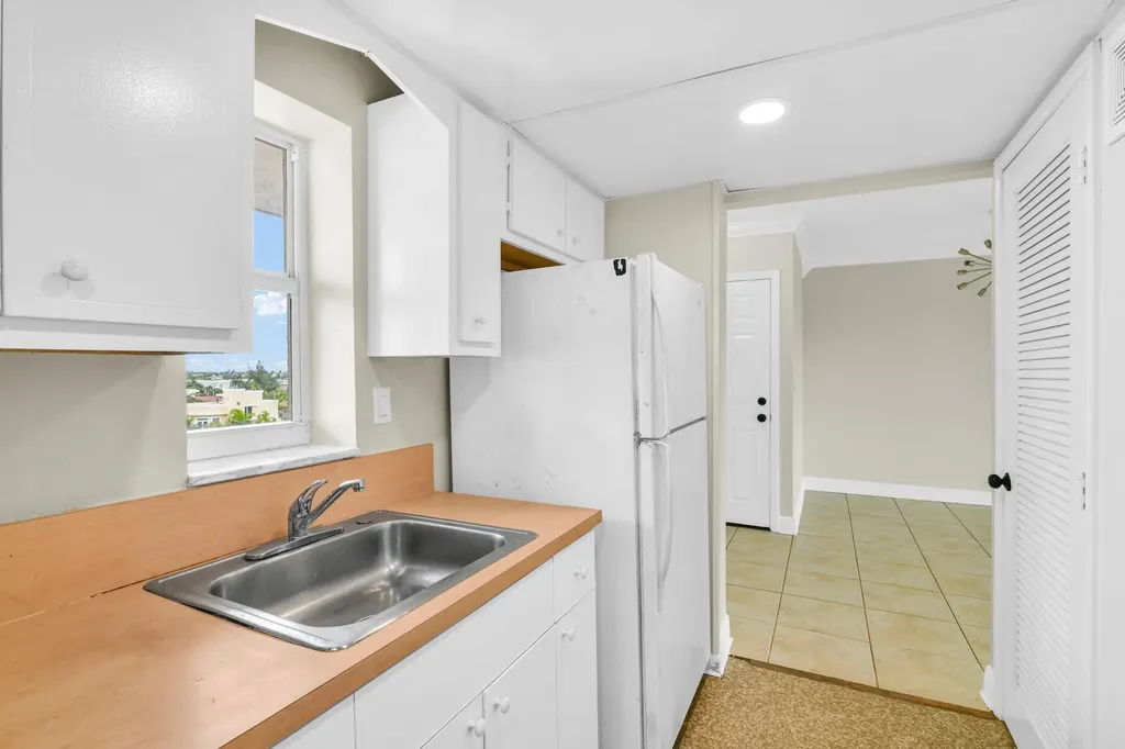 3201 NE 14th Street Causeway Pompano Beach FL 33062