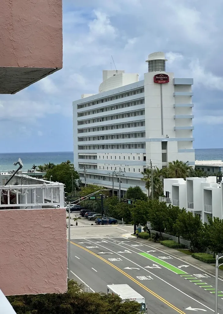 3201 NE 14th Street Causeway Pompano Beach FL 33062