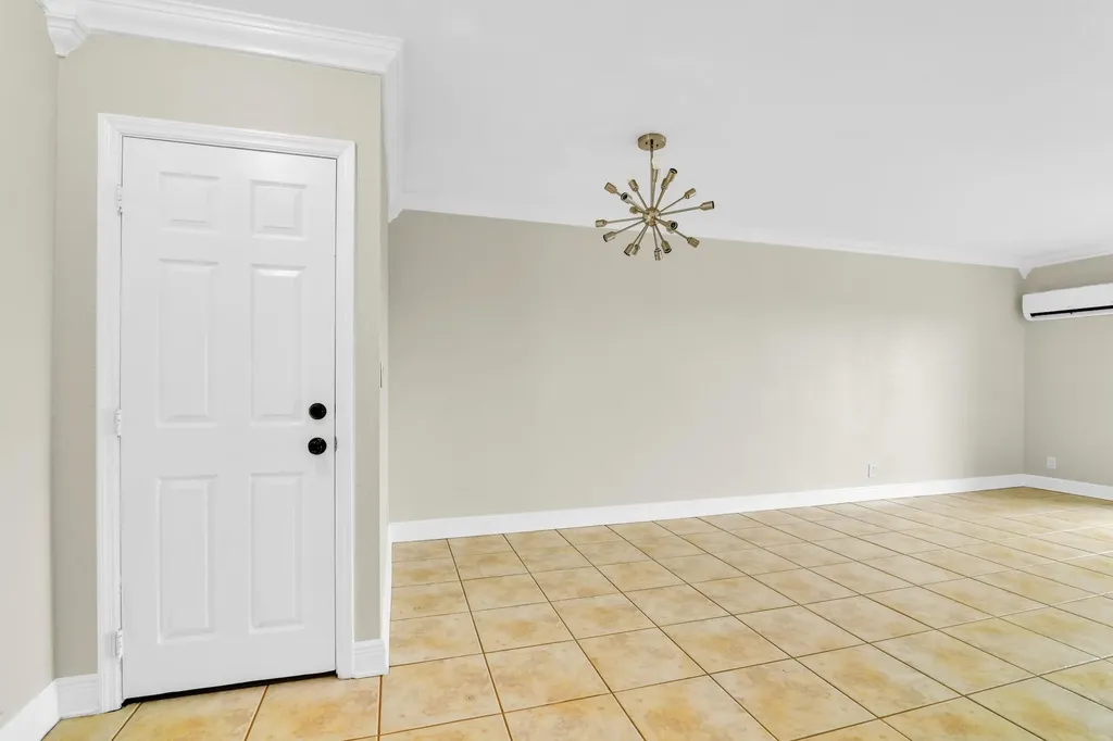 3201 NE 14th Street Causeway Pompano Beach FL 33062