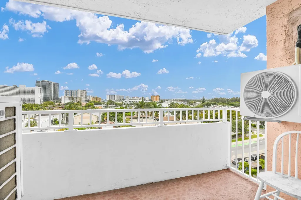 3201 NE 14th Street Causeway Pompano Beach FL 33062