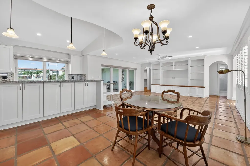 5231 NE 28th Avenue Fort Lauderdale FL 33308