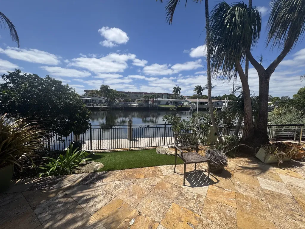 5231 NE 28th Avenue Fort Lauderdale FL 33308