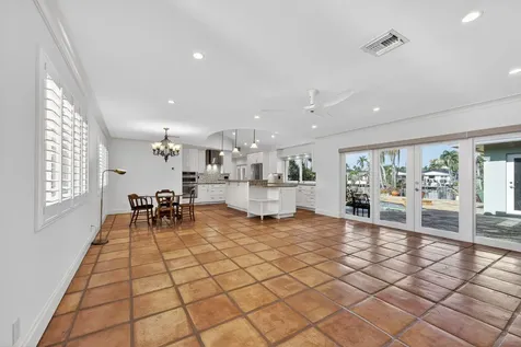 5231 NE 28th Avenue Fort Lauderdale FL 33308