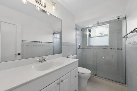 5231 NE 28th Avenue Fort Lauderdale FL 33308