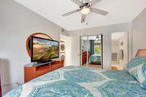 621 Waterside Drive Hypoluxo FL 33462