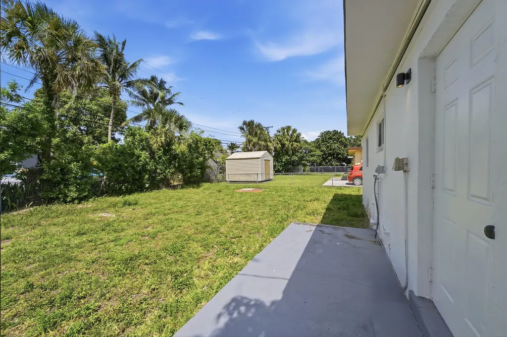 2625 NW 10th Street Pompano Beach FL 33069