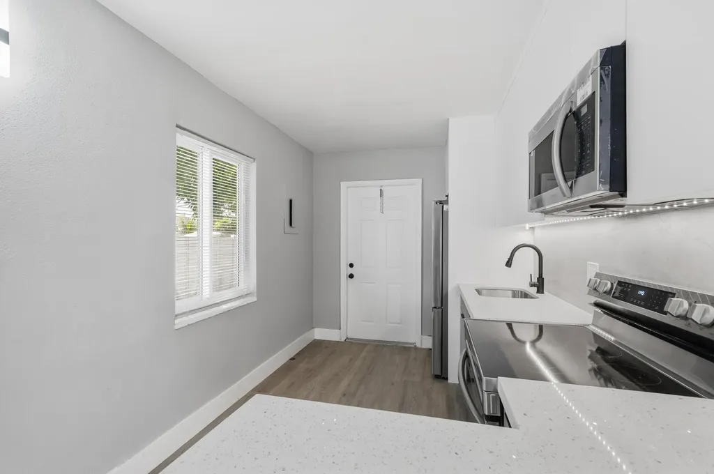 2625 NW 10th Street Pompano Beach FL 33069