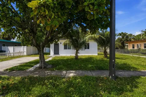 2625 NW 10th Street Pompano Beach FL 33069