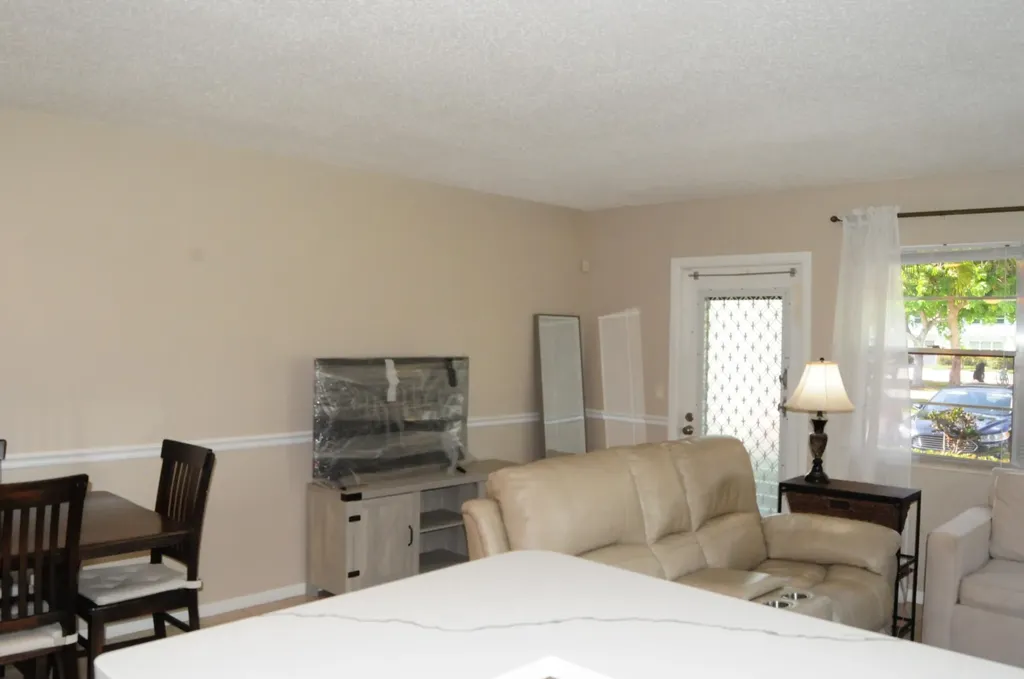 1 Newport A Deerfield Beach FL 33442