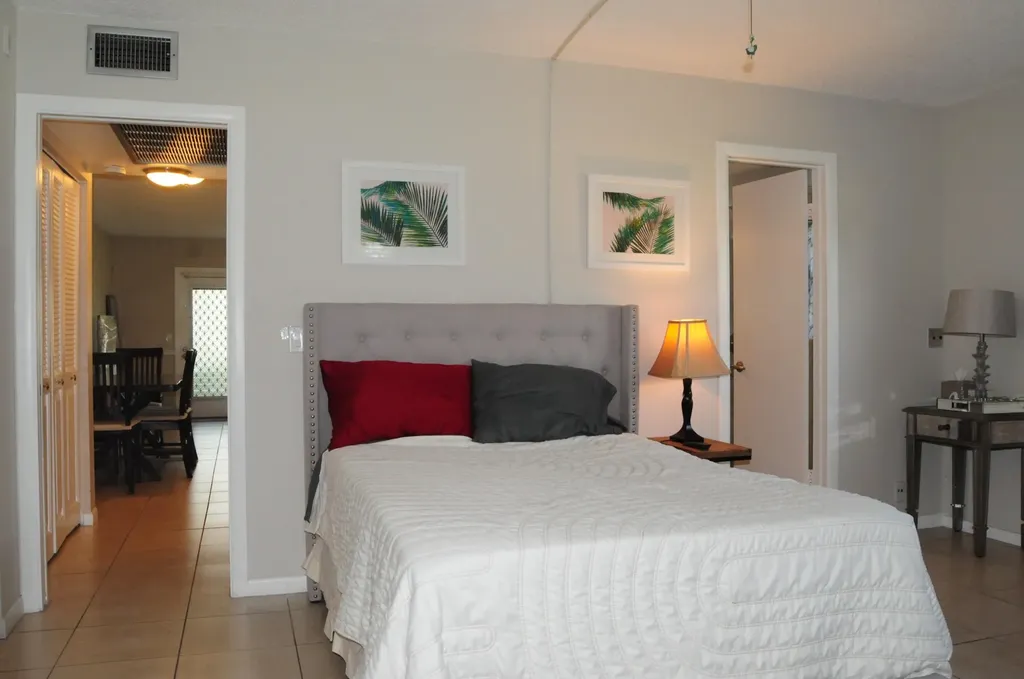1 Newport A Deerfield Beach FL 33442