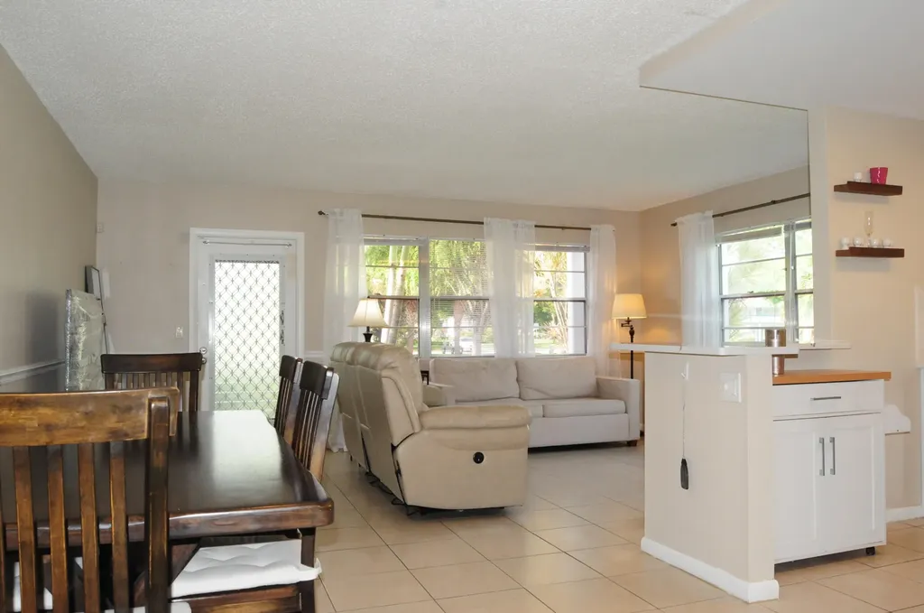 1 Newport A Deerfield Beach FL 33442