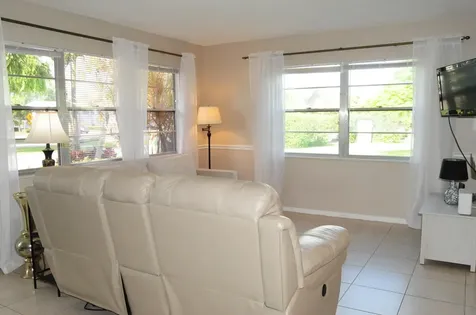 1 Newport A Deerfield Beach FL 33442