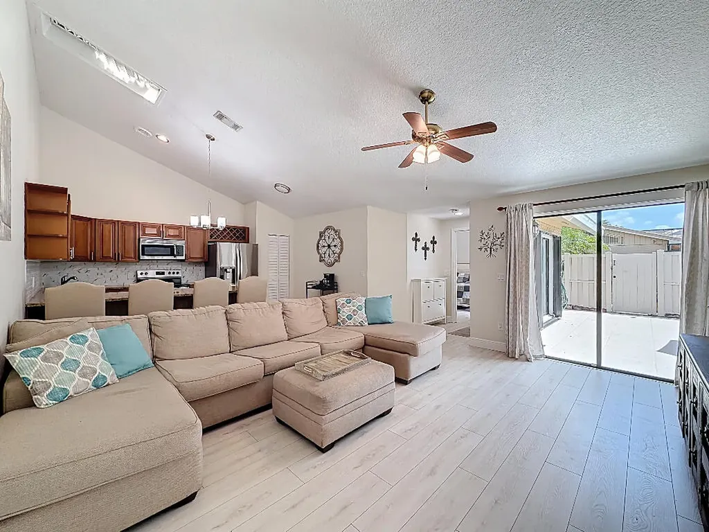 5713 Golden Eagle Circle Palm Beach Gardens FL 33418