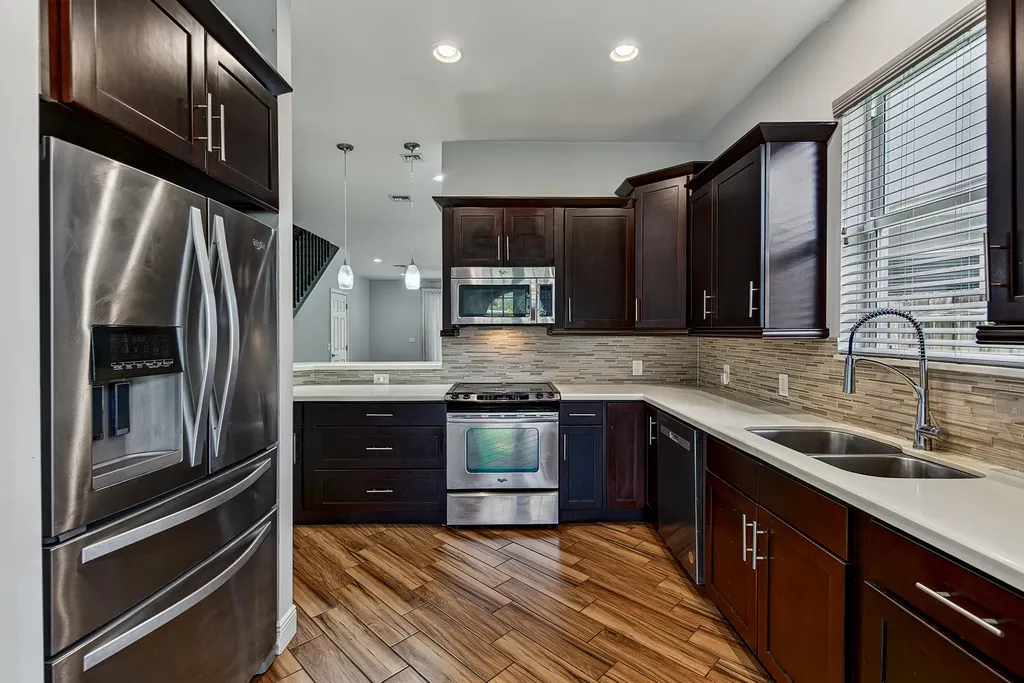 1135 NE 3rd Avenue Fort Lauderdale FL 33304