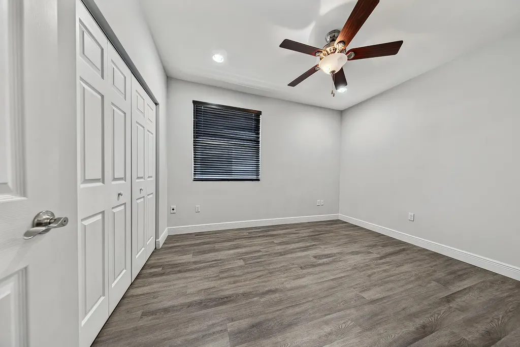 1135 NE 3rd Avenue Fort Lauderdale FL 33304