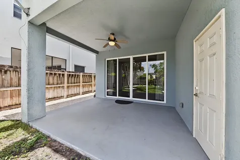 1135 NE 3rd Avenue Fort Lauderdale FL 33304