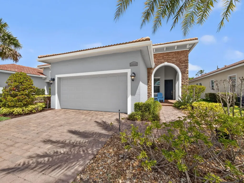 11111 SW Visconti Way Port St Lucie FL 34986