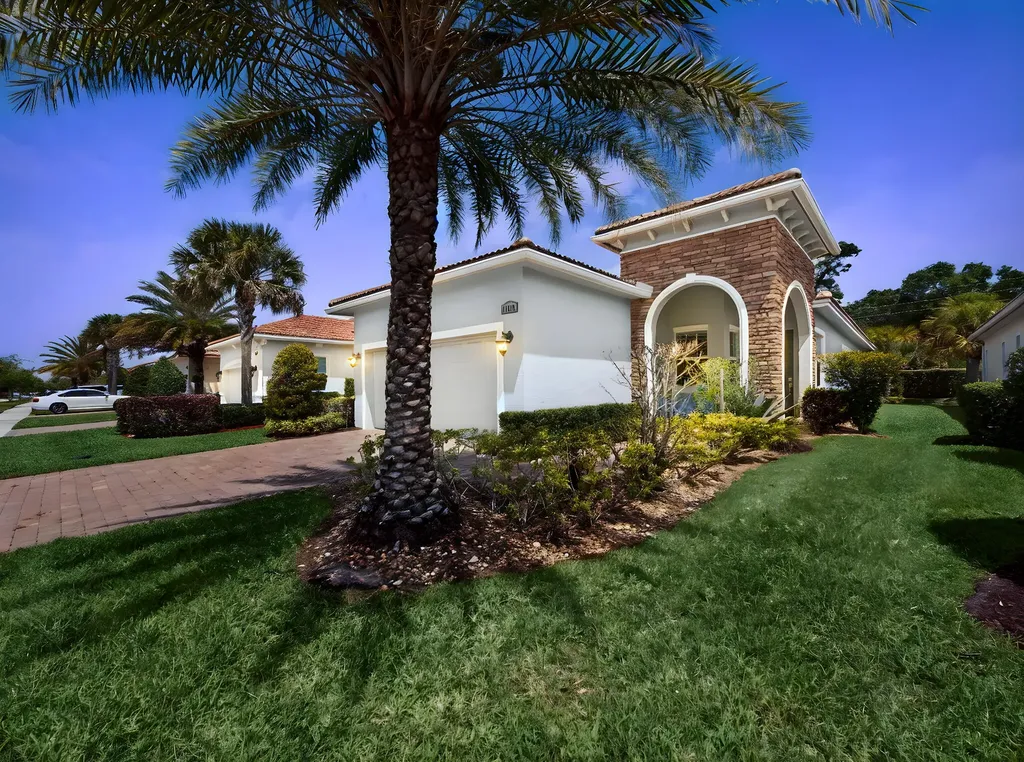 11111 SW Visconti Way Port St Lucie FL 34986