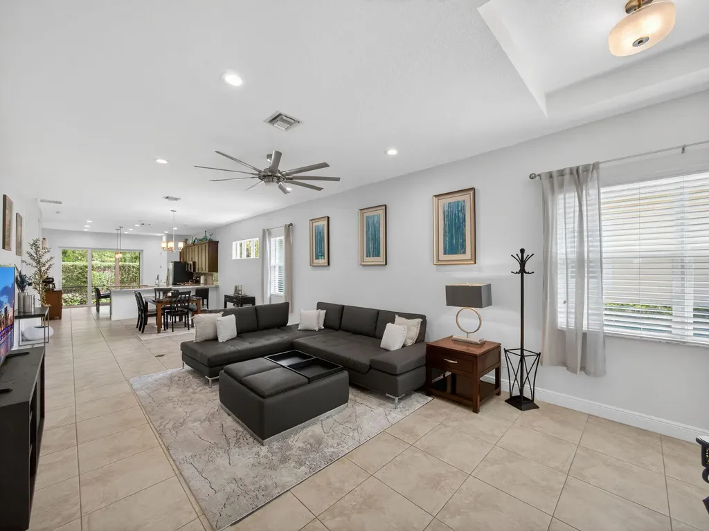11111 SW Visconti Way Port St Lucie FL 34986