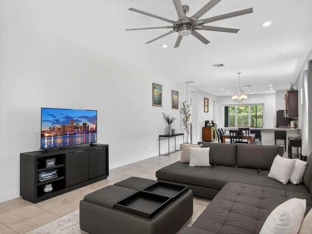 11111 SW Visconti Way Port St Lucie FL 34986