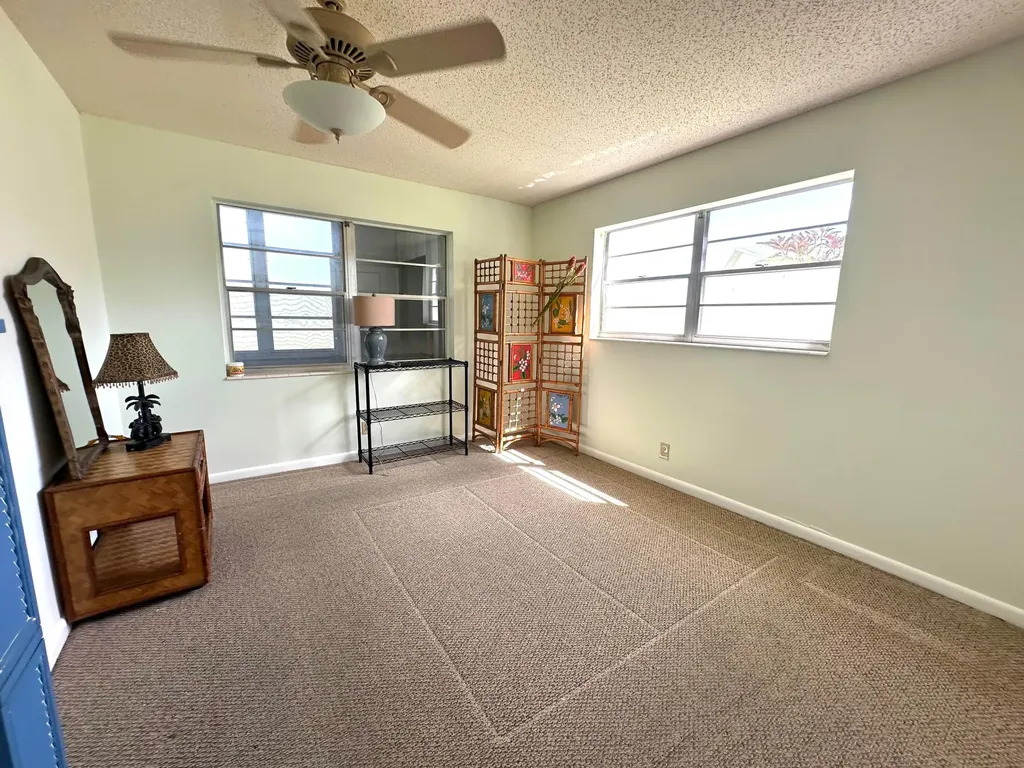 289 Markham N Deerfield Beach FL 33442