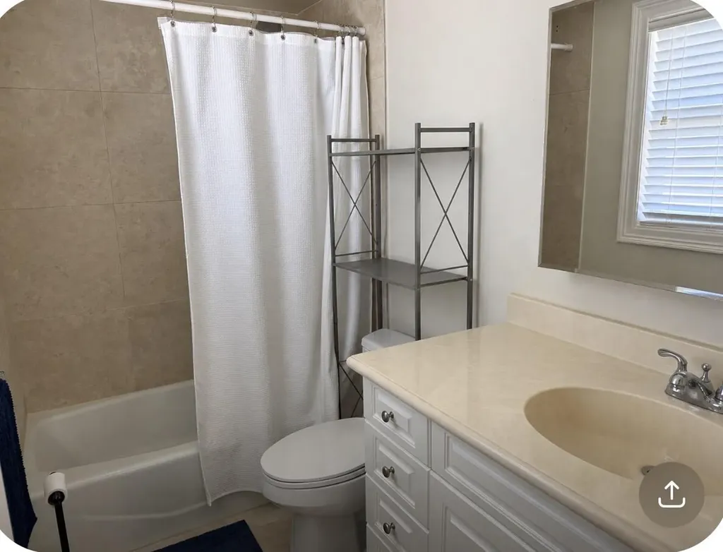 1221 SE 3rd Street Deerfield Beach FL 33441