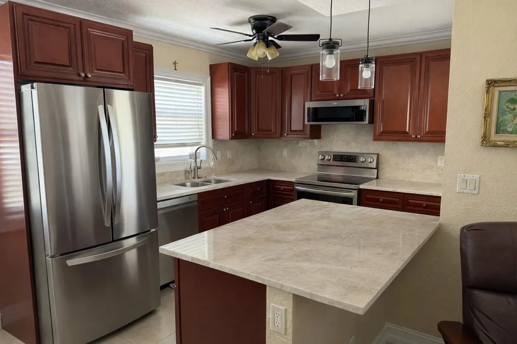1221 SE 3rd Street Deerfield Beach FL 33441