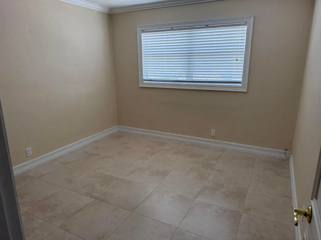 1221 SE 3rd Street Deerfield Beach FL 33441