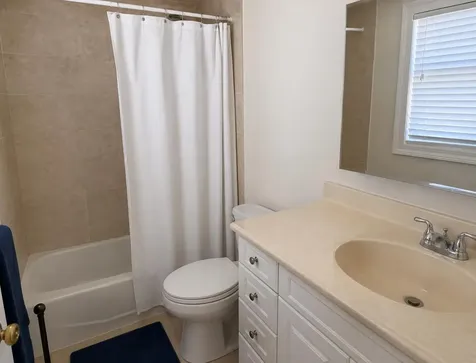 1221 SE 3rd Street Deerfield Beach FL 33441